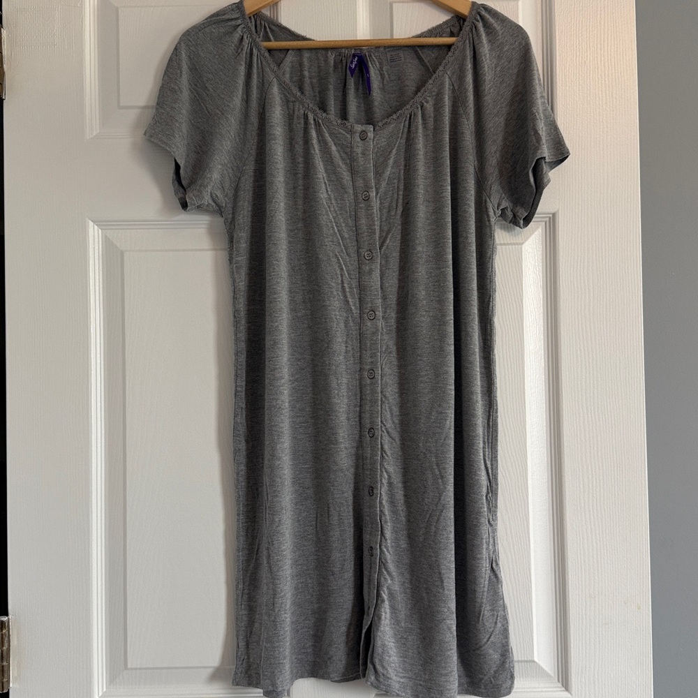 Seraphine Maternity Gray Button-Down Short Sleeve Sleepwear
